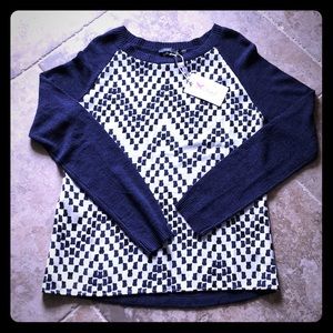 Navy and white light weight knit top